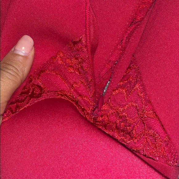 Material girl red dress size small lace detail - Picture 4 of 5